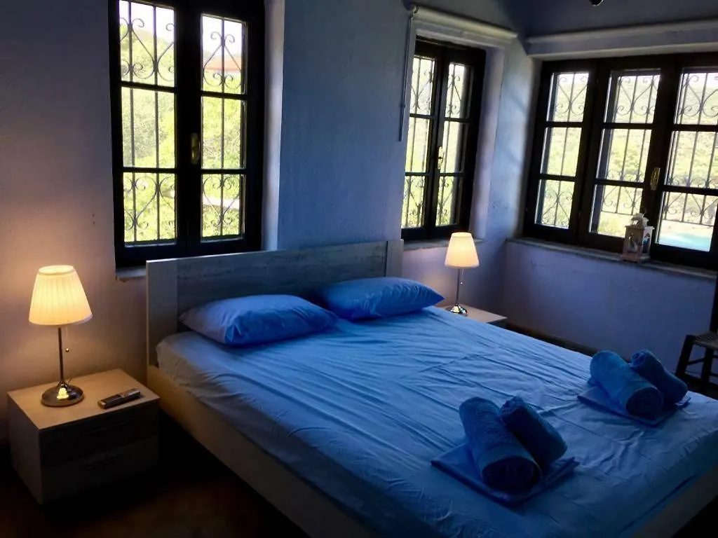 Villa Valia: Traditional Luxurious Residence Pyrgadikia 0*,